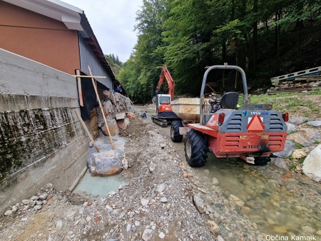 Sanacijska obnova vodotokov in hudournikov po poplavah (16)